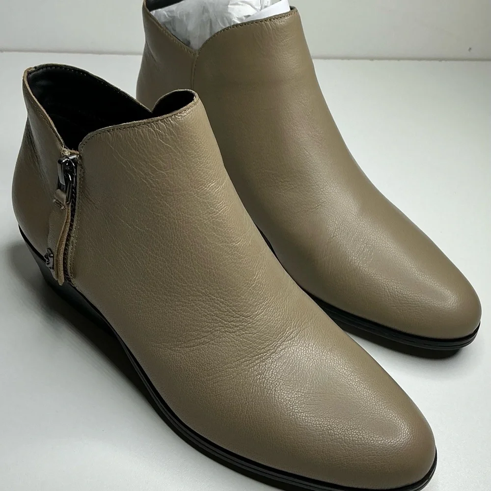 Aerosoles Collaroy Women's Boots Trench Coat Leather Sz 5.5M New - Picture 1 of 8